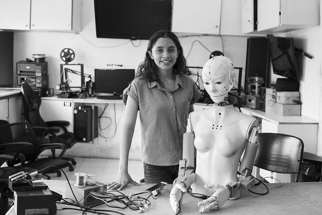 Desarrollo de robots e inteligencia artificial educativa